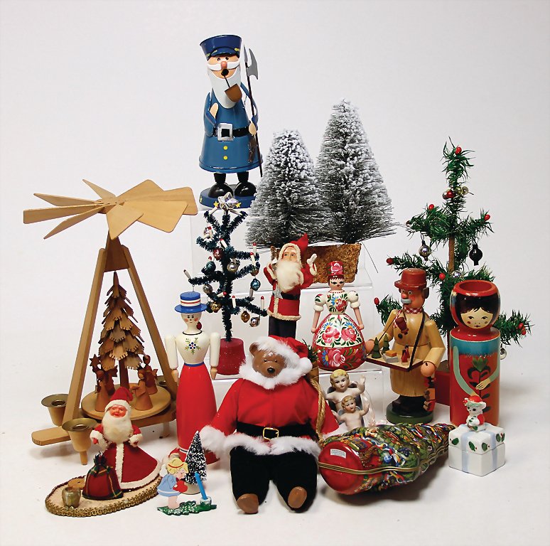 Konv. Weihnachten, Pyramide, Bäume, Räuchermann, etc., (1 of 1)