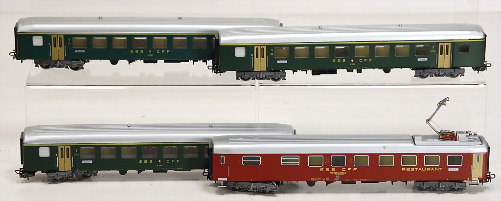 MÄRKLIN 4 Teile H0, 4-achsige Personenwagen, SBB (1 of 1)