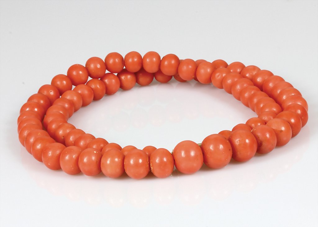 Korallenkette im Verlauf, Schließe GG 585/000 (1 of 1)