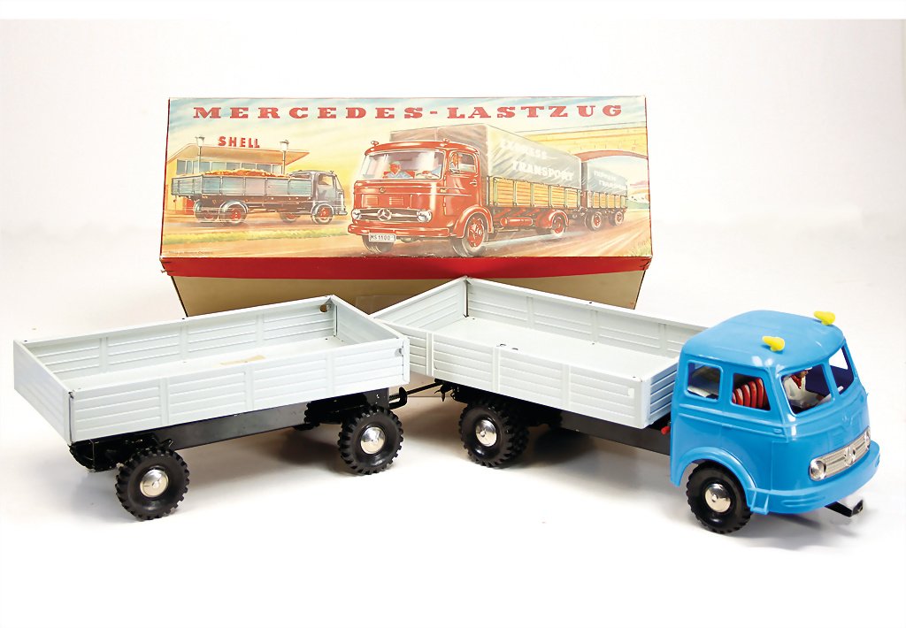 MS 1100, Mercedes Benz truck trailer, Express (1 of 1)