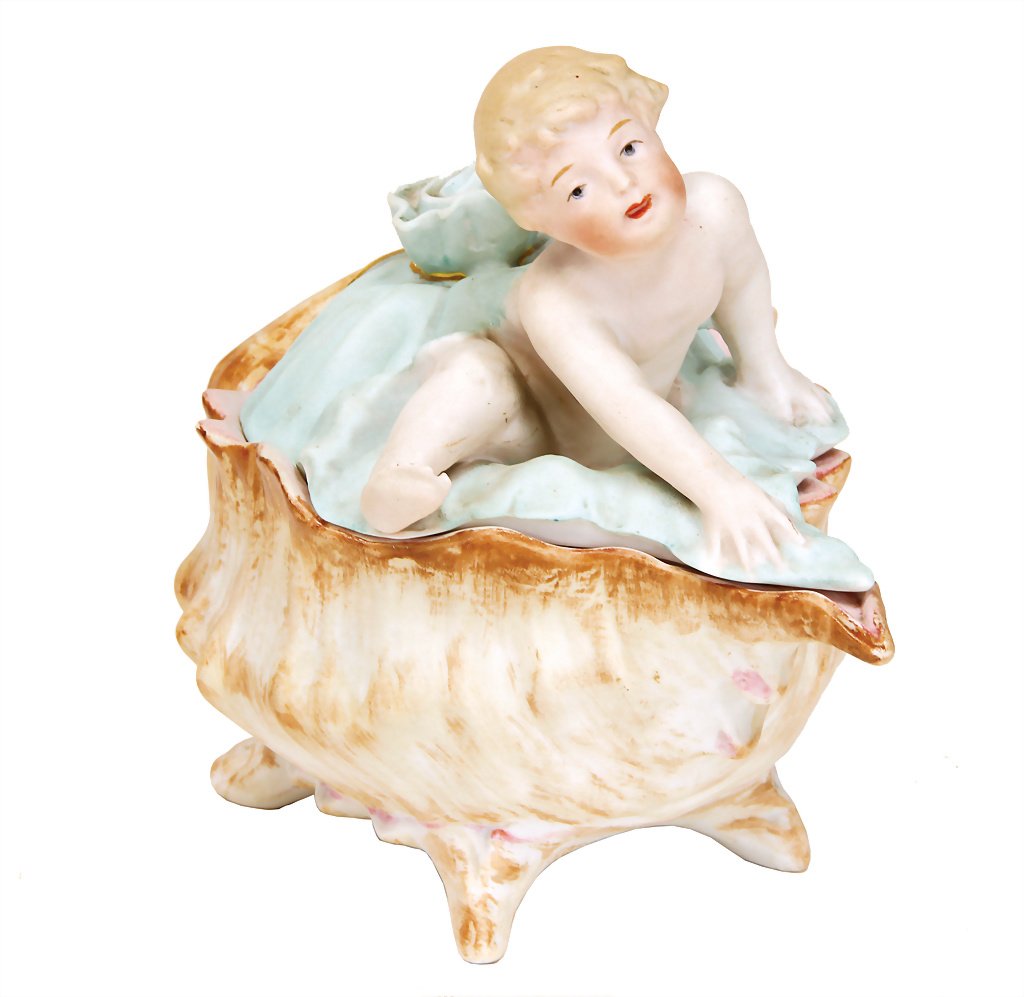 probably Heubach mussel with child, box with cover, (1 of 1)