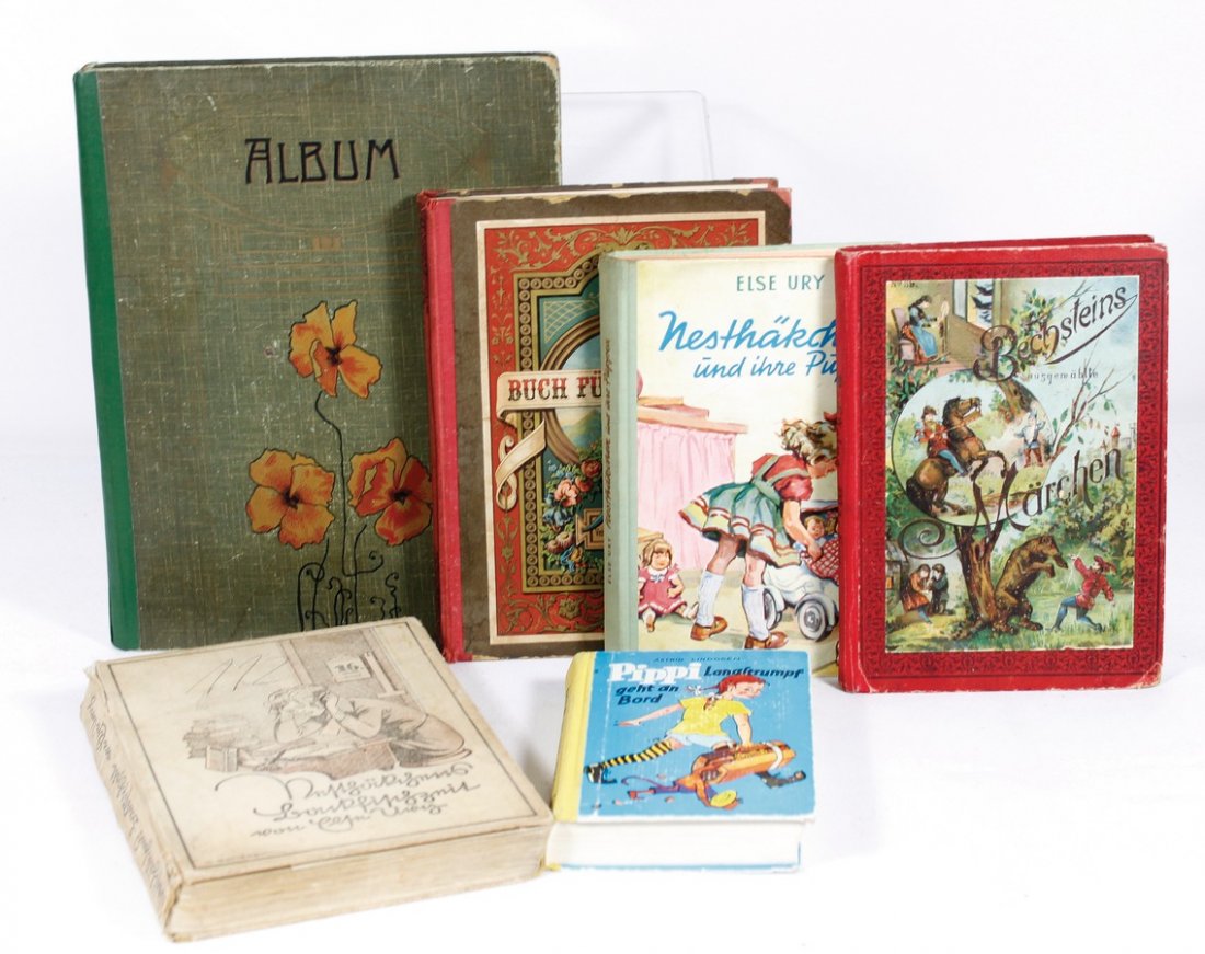 Konv. Fotoalben, Kinder mit Spielzeug, ca. 35 Fotos, (1 of 1)