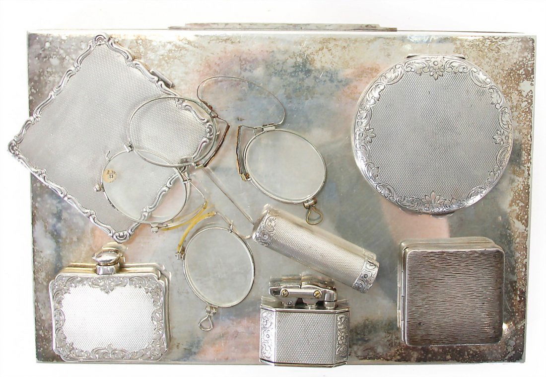 Konv. versilberte Schatulle mit versilberten (1 of 1)