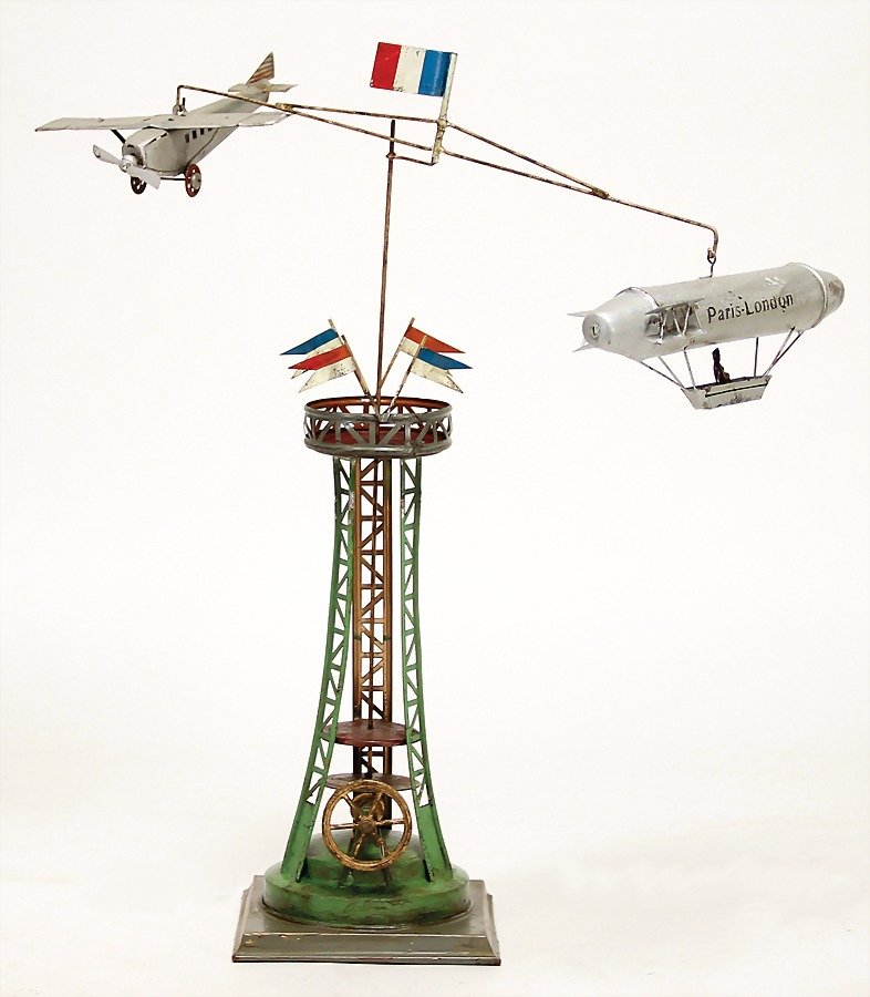 Damo flight game, zeppelin and plane, Paris, London (1 of 1)