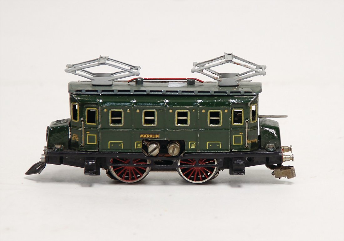 MÄRKLIN 00, RS700, sheet metal, green, brush (1 of 1)