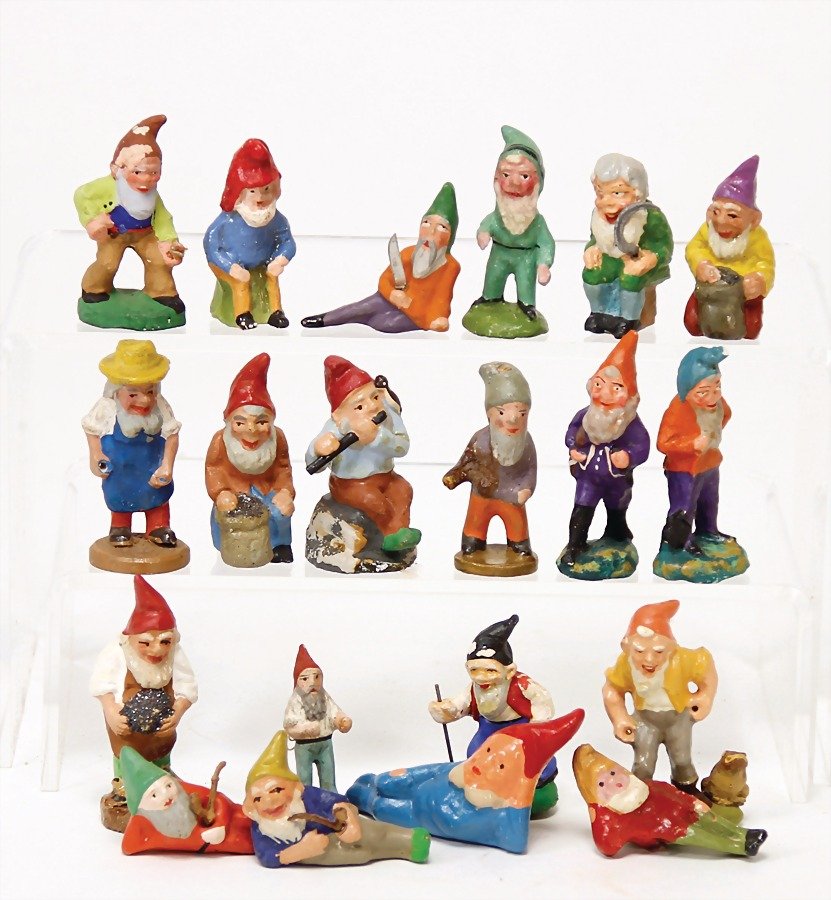 mixed lot of  20 pieces dwarfes, mass, mostly good (1 of 1)