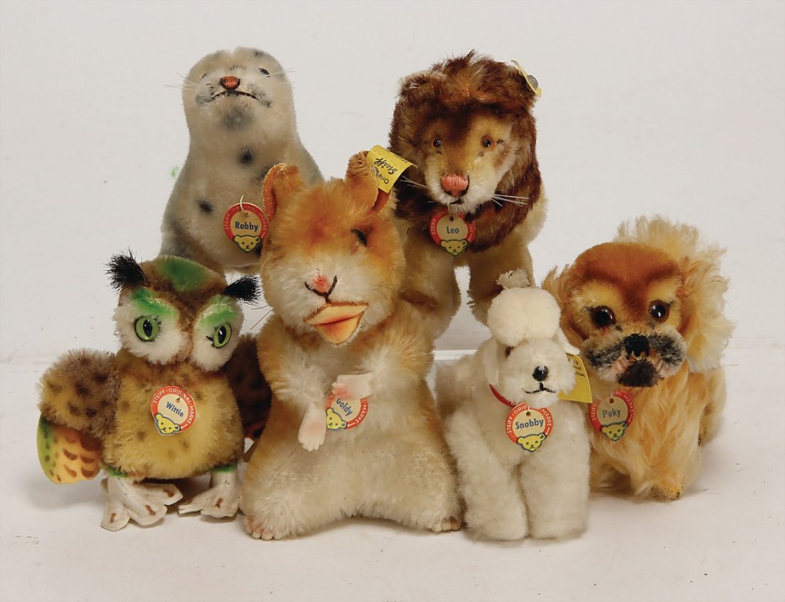STEIFF mixed lot, 6 pieces, Leo, complete, No. 3312.00,: STEIFF mixed lot, 6 pieces, Leo, complete, No. 3312.00, Wittie, complete, No. 4310.00, Peky, No. 1310.00, Snobby, No. 5310.04, Goldy, No. 4314,00, Robby, No. 4310.00 German Description STEIFF Konv., 6