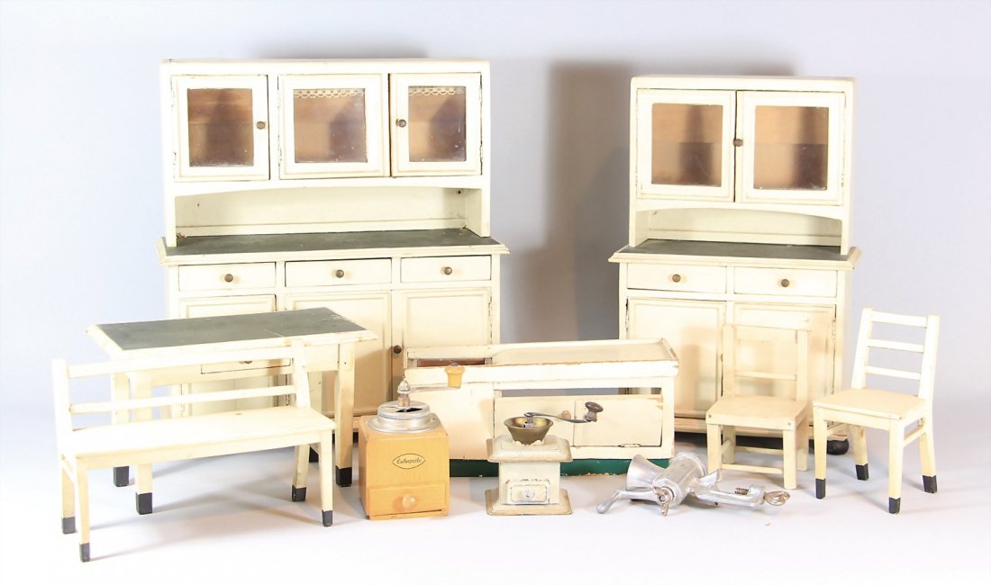 Puppenküchen-Mobiliar, Holz, 2 Geschirrschrä (1 of 1)