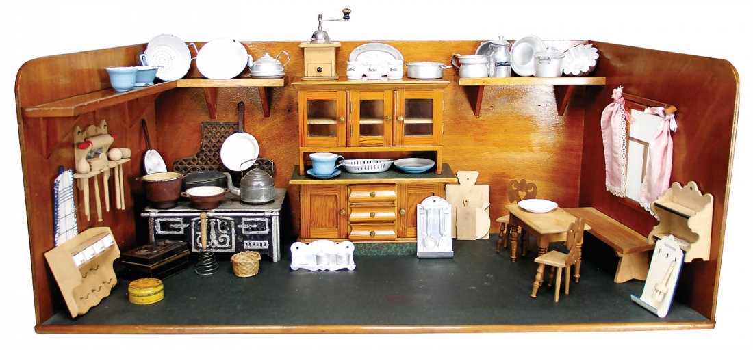 Puppenküche ca. 1920, B: 100 cm, H: 40 cm, (1 of 1)
