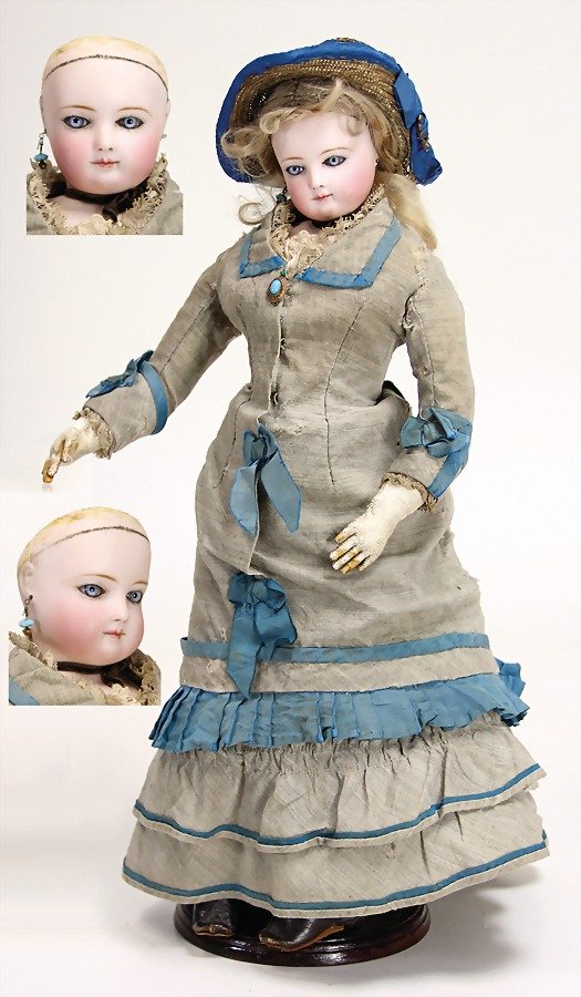 GAULTIER franz. Modepuppe, fest eingesetzte blaue (1 of 1)
