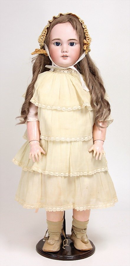 Porzellankopf Puppe, gem. D E P 12, blaue Schlafaugen, (1 of 1)