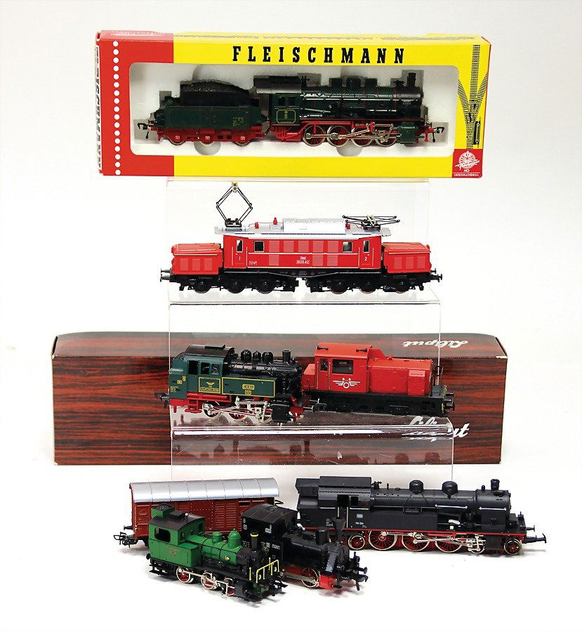 Konv. 7 Teile, Lokomotiven, untersch. Hersteller, (1 of 1)