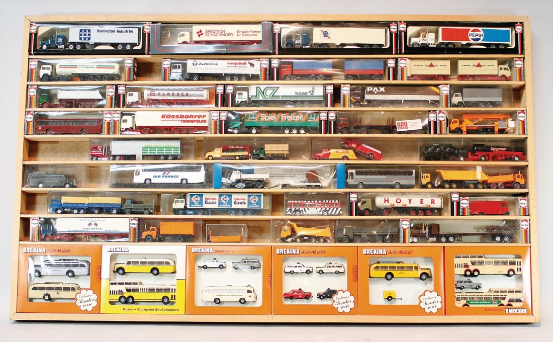 Setzkasten, mit ca, 40 Lkw, darunter 6 Sets, wie 2 (1 of 1)