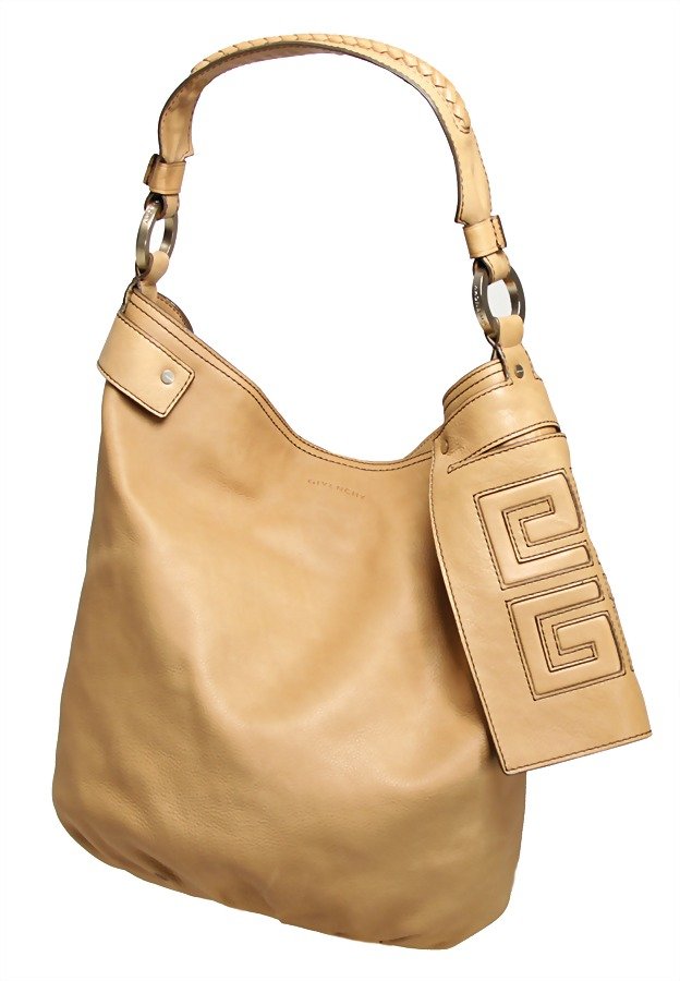 GIVENCHY Damenshopper, karamellfarbenes Leder, 1 Fü: GIVENCHY Damenshopper, karamellfarbenes Leder, 1 Fülltasche mit Magnetverschluss, 3 Seitentaschen innen, davon 1x mit Reißverschluss, 1 Tragehenkel, 1 Seitentasche außen mit gesteppte