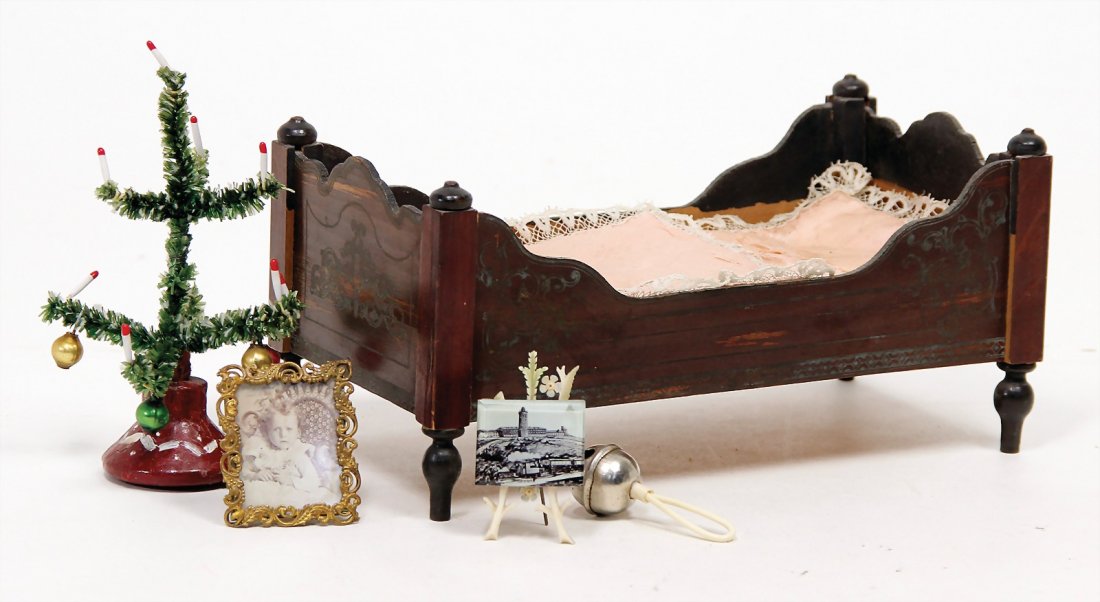 mixed lot, doll bed, 20 cm, original bedclothes, small (1 of 1)