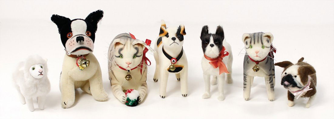 STEIFF 5 Teile, Repliken, mit Knopf, 2 Katzen, 1 Hund (1 of 1)