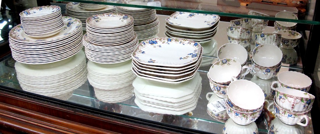 COPELAND SPODE SYDNEY BLUE CHINA: COPELAND SPODE SYDNEY BLUE CHINA: Approx. 67 pieces in the Sydney Blue pattern by Copeland Spode to include 13 dinner plates (10 3/8''), 6 square luncheon plates (8 1/4''), 12 salad plates (12 3/4''),