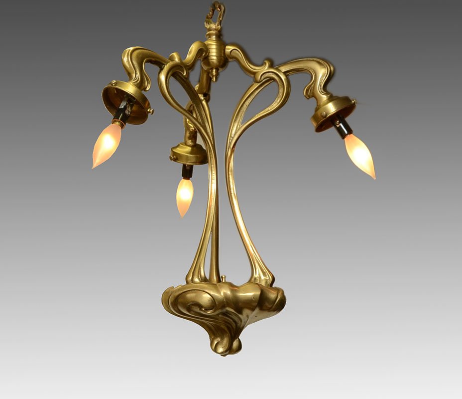 ART NOVEAU STYLE BRONZE HANGING LIGHT FIXTURE: ART NOVEAU STYLE BRONZE HANGING LIGHT FIXTURE: Heavy cast gold painted bronze light with classic art nouveau styling, 3 sockets, no shades. Overall measures 19 1/2" h. x 14" dia.