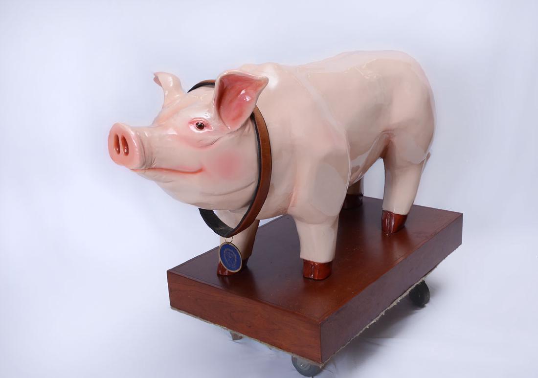 FAO SCHWARZ LIFE SIZE WILBUR PIGGY BANK