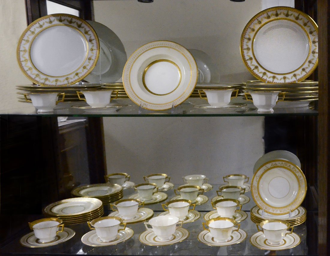COLLECTION OF MINTONS FOR TIFFANY & OTHER CHINA: COLLECTION OF MINTONS FOR TIFFANY & OTHER CHINA: Mintons for Tiffany & Co. gold rimmed china in 2 patterns, first pattern to include 11 bowls (9" dia.), 11 bread plates (6 1/4"); the second pattern ha