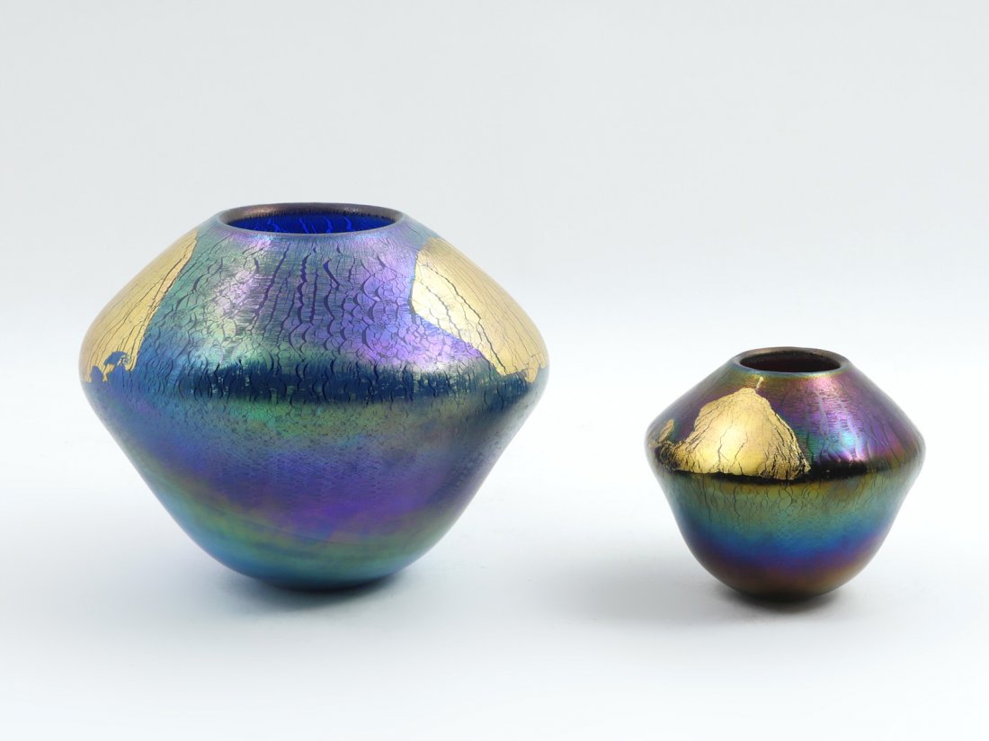 2 PIECE EICHOLT ART GLASS: 2 PIECE EICHOLT ART GLASS: 2 Modern Eicholt cobalt blue art glass vases with a cracked iridescent & gold leaf finish. Both with etched signature and dates of 1991 & 1992. Largest Approx. 6.25" h x 7.7