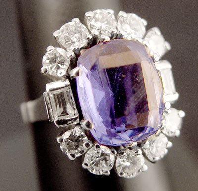 6.65 CT SAPPHIRE W/ DIAMONDS 18k WHITE GOLD RING 