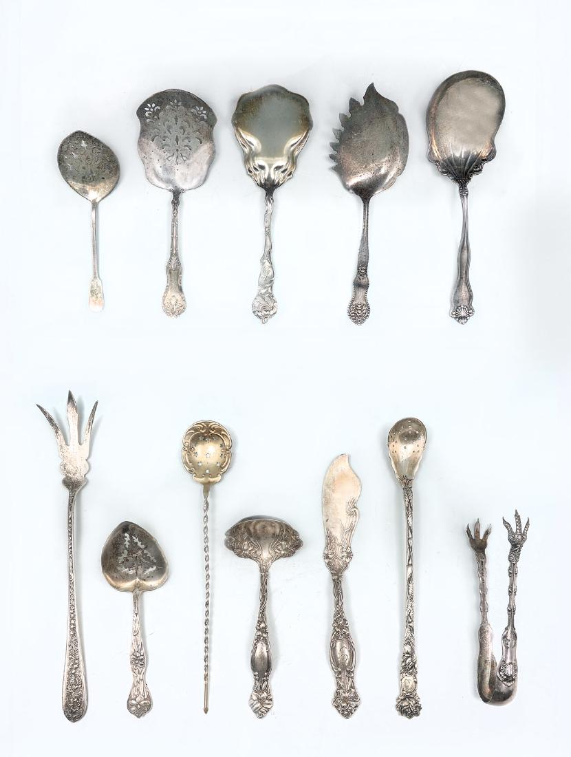 12 PC ORNATE STERLING SERVING COLLECTION: 12 PC ORNATE STERLING SERVING COLLECTION: Approx. 17.07 Troy ounces. Comprising 12 ornately designed serving pieces from names including; Alvin, Manchester, Whiting, Towle, Stieff, Daniel Low & Co., &