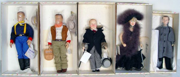 5 EFFANBEE DOLLS MAE WEST JOHN WAYNE Sherlock Hol: FIVE EFFANBEE DOLLS ALL 16": 1) Sherlock Holmes, 1983 2) John Wayne, "Guardian Of The West" 3) John Wayne, "American Symbol Of The West" 4) Mae West, "Come Up And See Me Sometime" and W.C. Fields 1880