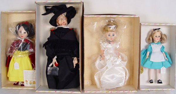4 EFFANBEE DOLLS ALICE WITCH CINDERELLA SNOW WHI: 4 EFFANBEE DOLLS: 1) Alice In Wonderland, 12". 2) Cinderella, 14". 3) Disney Only, Wicked Witch, 17". 4)Disney Only, Snow White, 14".