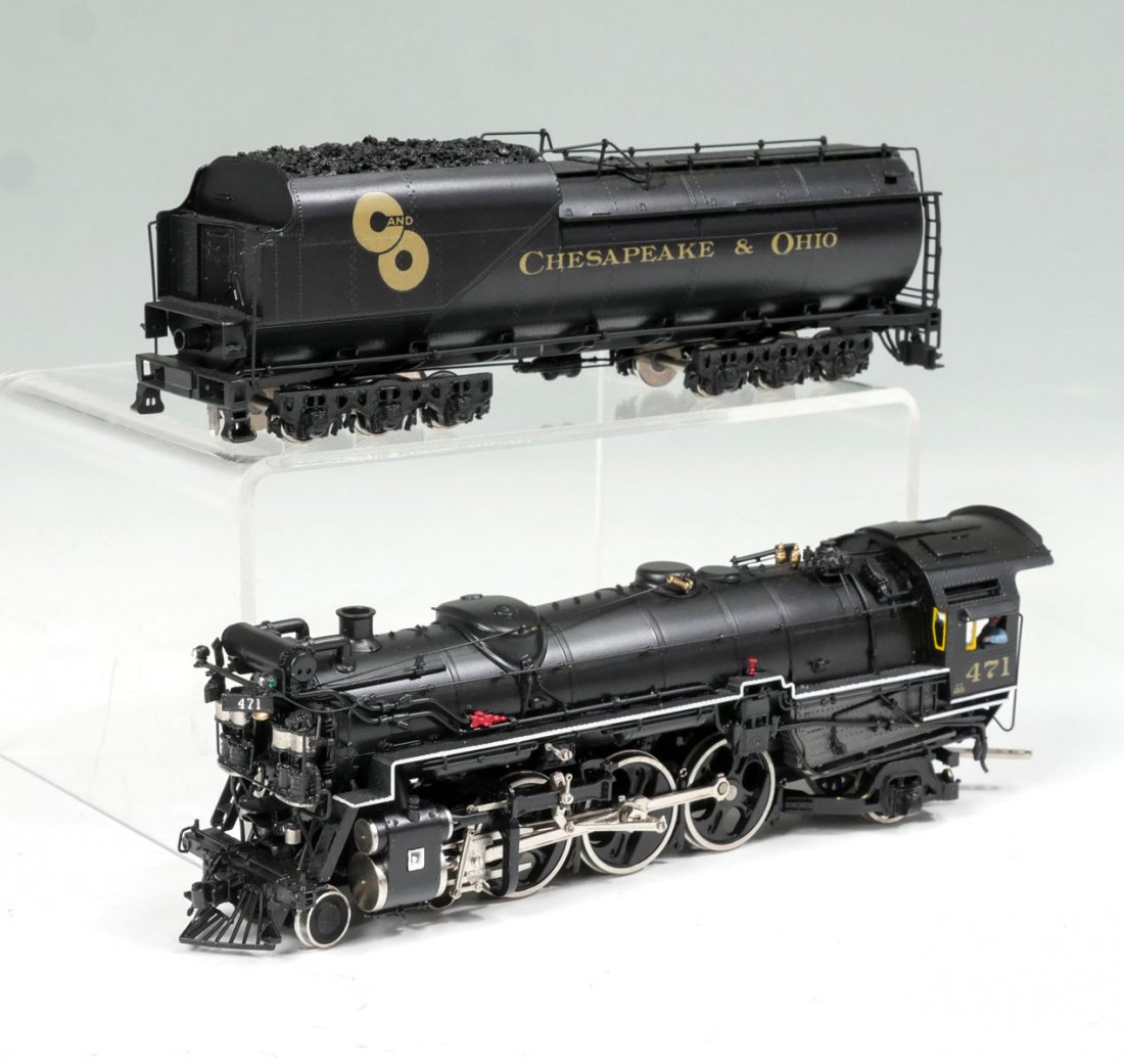 KEY IMPORTS CHESAPEAKE & OHIO F-17 ENGINE & TENDER: KEY IMPORTS CHESAPEAKE & OHIO F-17 ENGINE & TENDER: Black painted brass Chesapeake & Ohio F-17 4-6-2 Pacific model train Engine & Tender #471, by Key Imports/Ski, 1990. Engineer & Fireman reside in ca