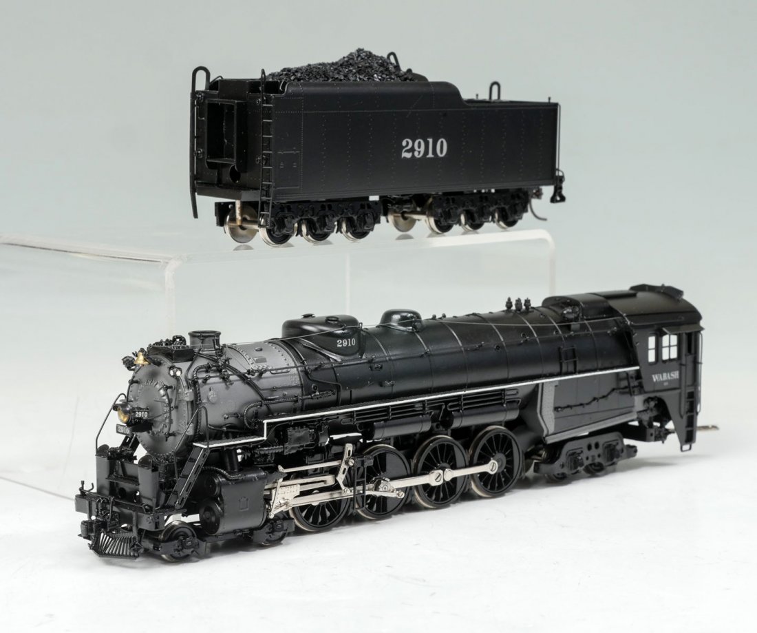 HALLMARK MODELS WABASH 0-1 2900: HALLMARK MODELS WABASH 0-1 2900 SERIES ENGINE & TENDER: Black Wabash 0-1 2900 series 4-8-4 model train Engine & Tender #2910, by Hallmark/Dong Jin. In original box. Approx. 2.5" h x 11.75" l x 8.75" w