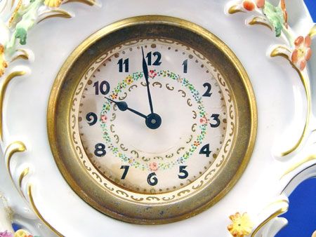VON SCHIERHOLZ PUTTI PORCELAIN MANTLE CLOCK - 2