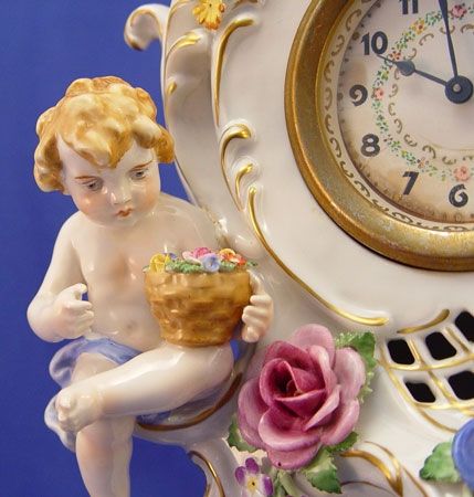 VON SCHIERHOLZ PUTTI PORCELAIN MANTLE CLOCK - 3