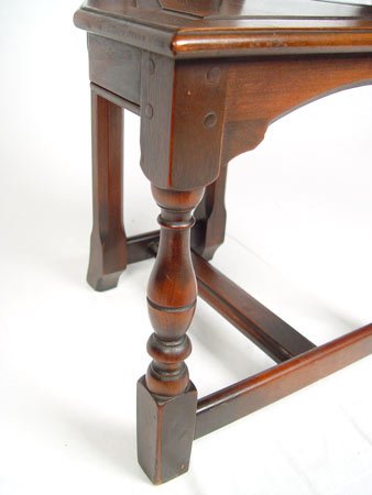 SET OF 4 KITTINGER GOTHIC REVIVAL CHAIRS - 4
