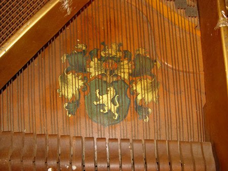 WURLITZER BABY GRAND PIANO - 4