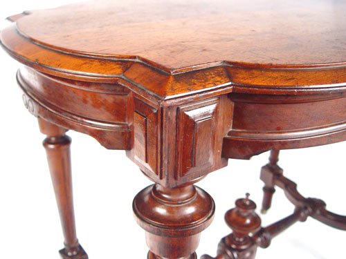 WALNUT TURTLE TOP VICTORIAN PARLOR TABLE - 3