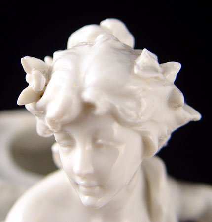 VOLKSTEDT BLANC DE CHINE PORCELAIN FIGURE - 3