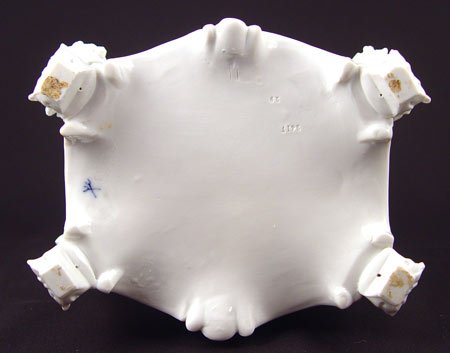 VOLKSTEDT BLANC DE CHINE PORCELAIN FIGURE - 5