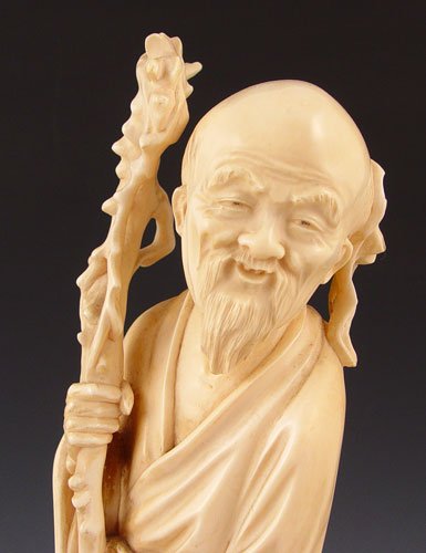 CHINESE CARVED IVORY FIGURE - 2