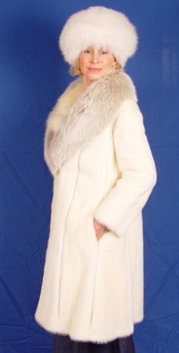 FULL LENGTH WHITE MINK FUR COAT - 4