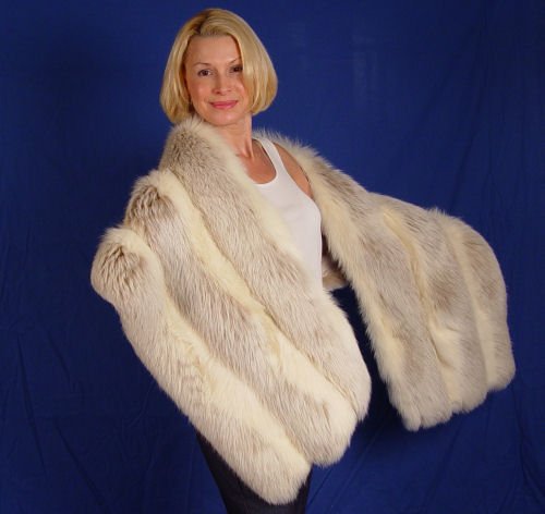 FULL LENGTH WHITE MINK FUR COAT - 5
