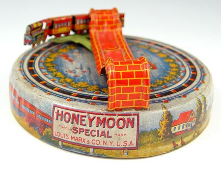 3 PIECE LOT TIN LITHO CELLULOID TOY LOT - 6