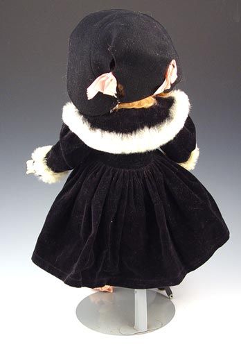 18" MADAME ALEXANDER MCGUFFEY ANA CA. 1949 - 2