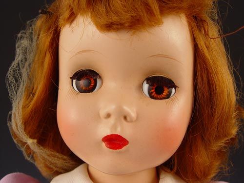 MADAME ALEXANDER MAGGIE WALKER HARD PLASTIC DOLL - 2