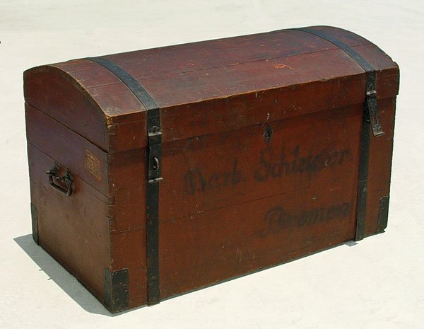 19TH C GERMAN DOME TOP TRUNK