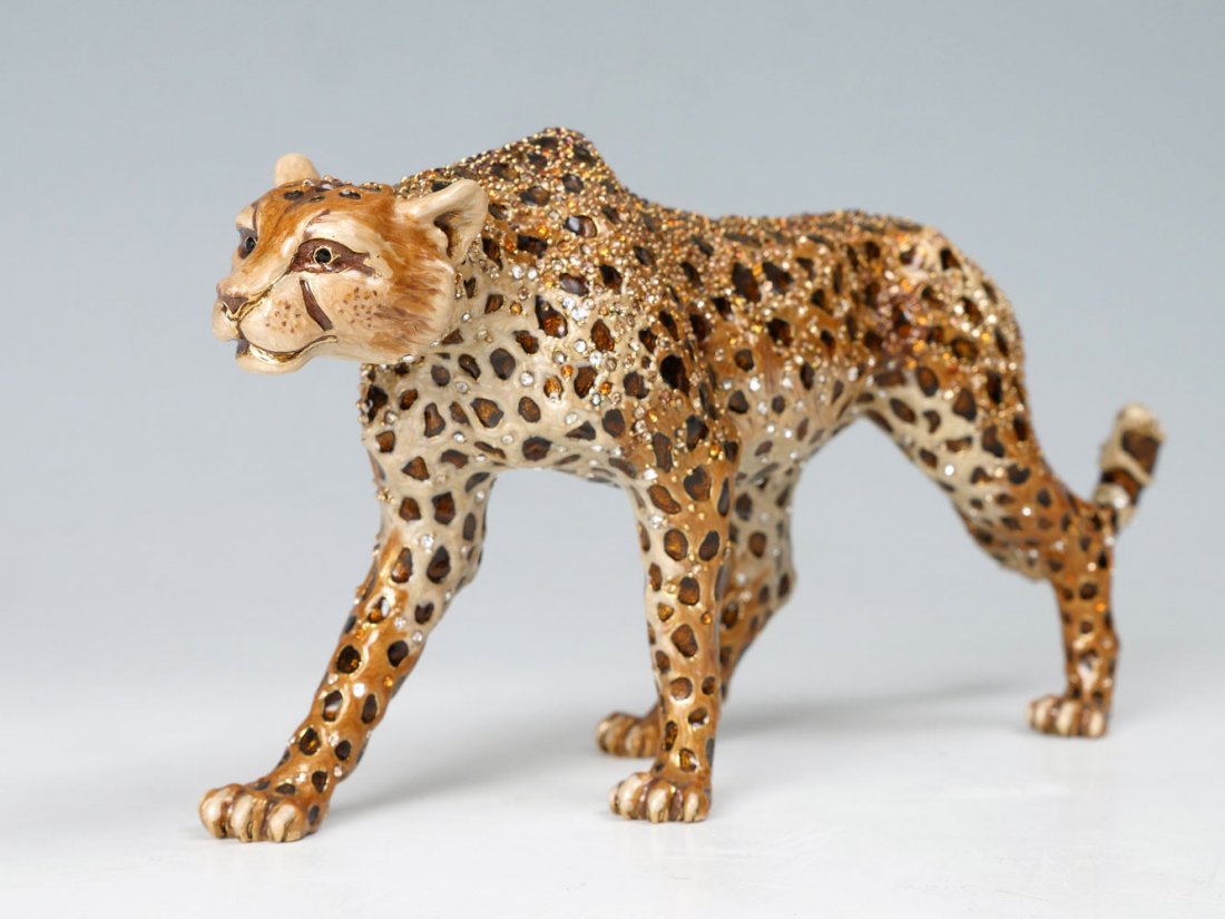 JAY ARMSTRONG ENAMEL & CRYSTAL "PAXTON" CHEETAH: JAY STRONGWATER ENAMEL & CRYSTAL "PAXTON" CHEETAH: Stalking cheetah from the Jungle Collection. Tan/topaz/black/cream hand painted enamel over metal. Hand-set Swarovski crystals. Measures approx 4.25"