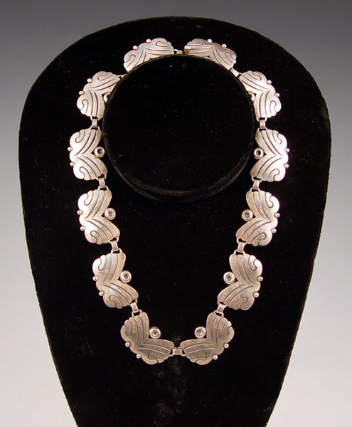JOSE LUIS FLORES MEXICAN STERLING NECKLACE