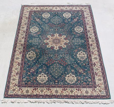 WOOL SILK HAND KNOTTED RUG
