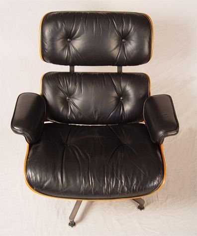 CHARLES EAMES HERMAN MILLER LOUNGE CHAIR W/OTTOMA - 3