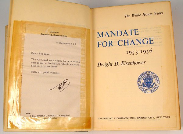SIGNED DWIGHT EISENHOWER MANDATE FOR CHANGE BOOK - 3